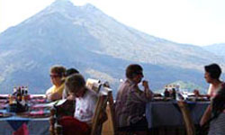 キンタマニ（昼食）